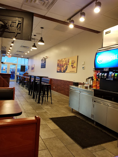 American Restaurant «Penn Station East Coast Subs», reviews and photos, 158 McMahan Blvd, Marion, OH 43302, USA