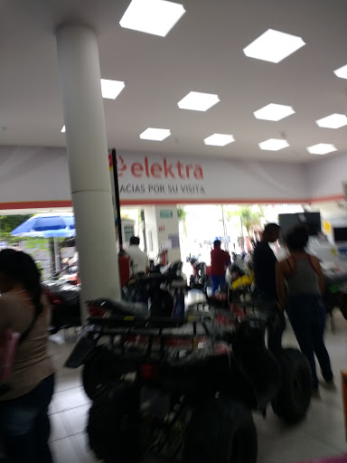 Elektra Mega Tehuacán, Letra B, Calle 3 Ote 140, Centro de la Ciudad, 75700 Tehuacán, Pue., México, Tienda de motocicletas | PUE