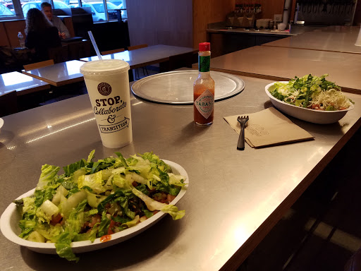 Mexican Restaurant «Chipotle Mexican Grill», reviews and photos, 115 Mill Plain Rd, Danbury, CT 06811, USA