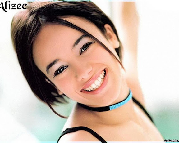  Alizee