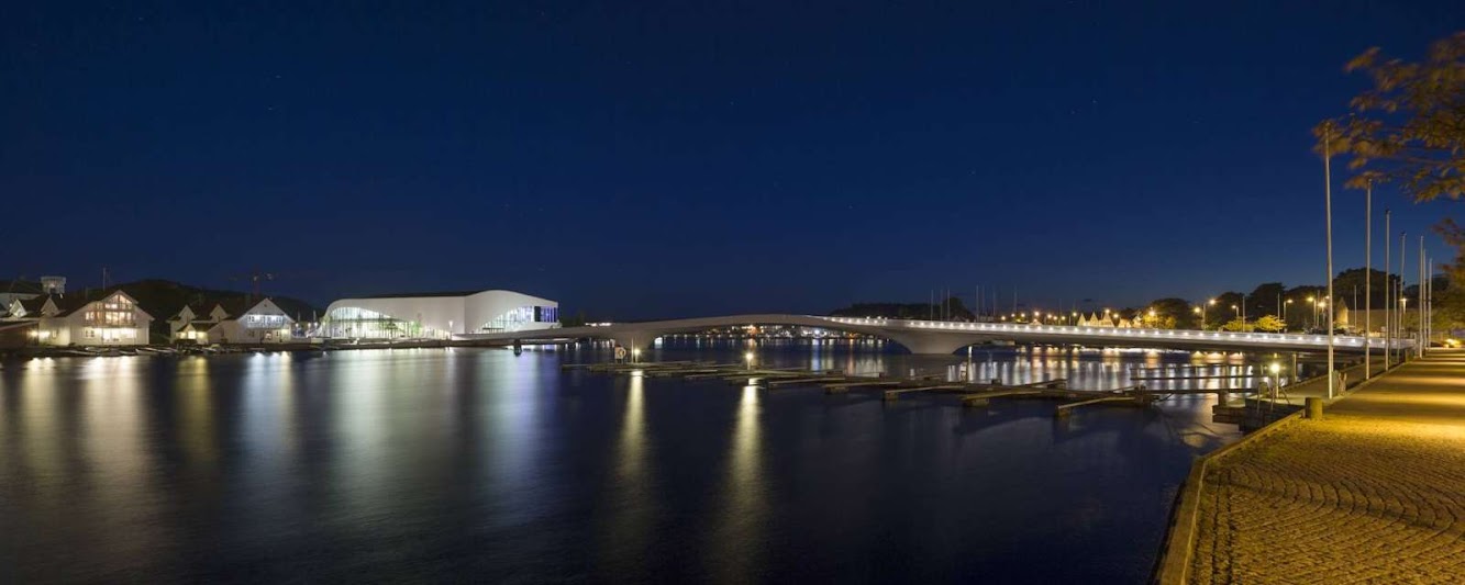 Inaugurated the Bridge Buen Cultural Centre by 3XN