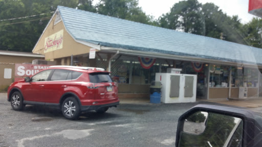 Gas Station «STUCKEYS», reviews and photos, 14439 Lankford Hwy, Mappsville, VA 23407, USA