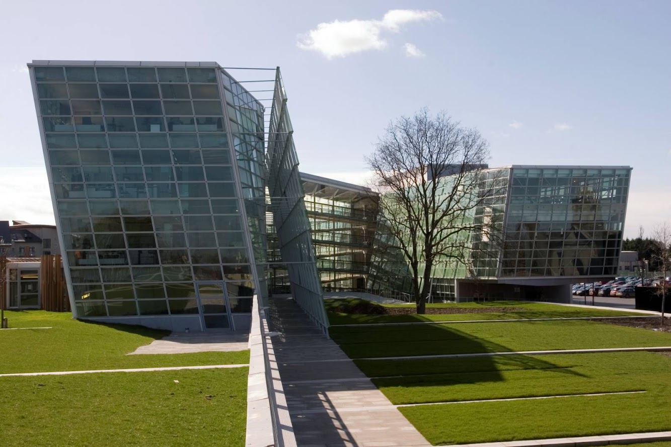 Áras Chill Dara by Heneghan Peng architects