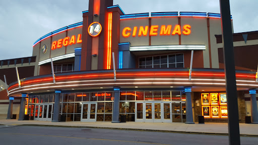 Movie Theater «Regal Cinemas New River Valley 14», reviews and photos, 110 New River Rd, Christiansburg, VA 24073, USA