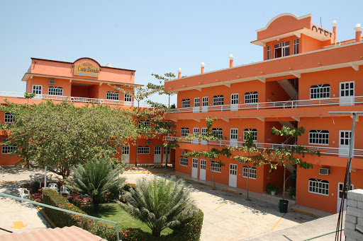 Hotel Costa Dorada, Gral Porfirio Díaz 17, Vicente Guerrero, 41940 Cuajinicuilapa, Gro., México, Alojamiento en interiores | Cuajinicuilapa