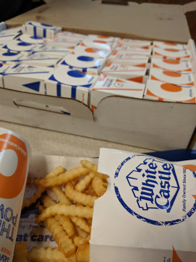 Fast Food Restaurant «White Castle», reviews and photos, 3 Eastport Plaza Dr, Collinsville, IL 62234, USA