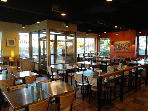 Mexican Restaurant «Qdoba Mexican Eats», reviews and photos, 5165 Bay Rd, Saginaw, MI 48604, USA