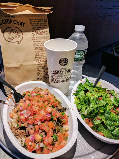 Mexican Restaurant «Chipotle Mexican Grill», reviews and photos, 371 Putnam Pike, Smithfield, RI 02917, USA