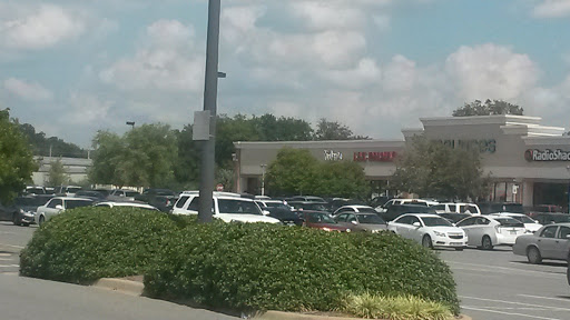 Shopping Mall «Conway Commons Shopping Center», reviews and photos, 310 Conway Blvd, Conway, AR 72034, USA