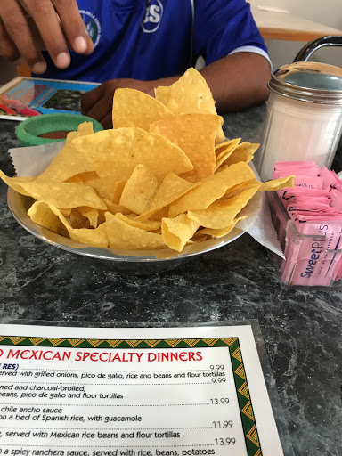 Mexican Restaurant «El Jacalito», reviews and photos, 102 S Main St, Crandall, TX 75114, USA