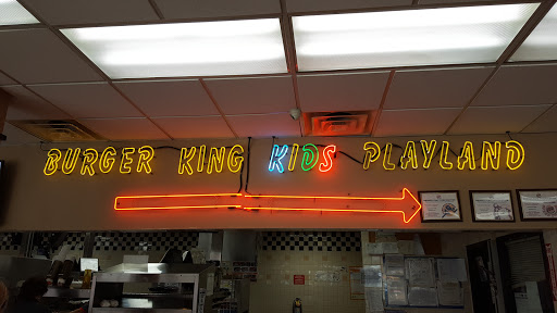 Fast Food Restaurant «Burger King», reviews and photos, 1 Park Ave, Lyndhurst, NJ 07071, USA