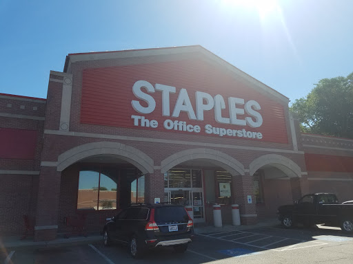 Office Supply Store «Staples», reviews and photos, 555 N Main St, Providence, RI 02904, USA