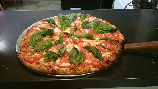 Pizza Restaurant «Ivy Bear Pizzeria», reviews and photos, 54735 US-26, Sandy, OR 97055, USA