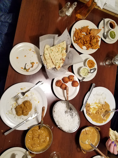 Indian Restaurant «Mayuri Indian Cuisine», reviews and photos, 917 Wyoming Ave, Scranton, PA 18509, USA