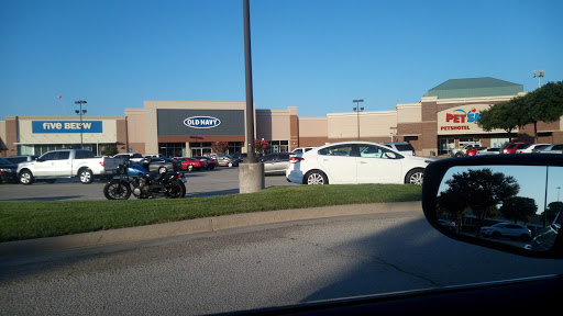 Clothing Store «Old Navy», reviews and photos, 868 N E Mall Blvd, Hurst, TX 76053, USA