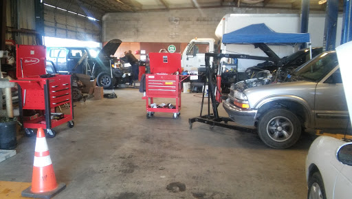 Auto Repair Shop «Coalinga Auto & Truck Diesel Repair Center», reviews and photos, 304 E Polk St, Coalinga, CA 93210, USA