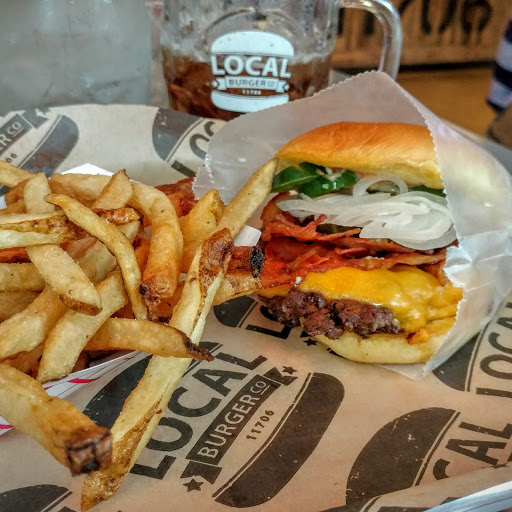 Hamburger Restaurant «Local Burger Co.», reviews and photos, 62 E Main St, Bay Shore, NY 11706, USA