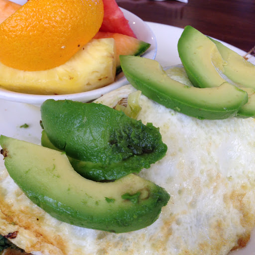 Breakfast Restaurant «The Broken Yolk Cafe», reviews and photos, 28621 Marguerite Pkwy, Mission Viejo, CA 92692, USA