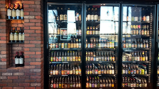 Bar & Grill «World of Beer», reviews and photos, 852 W Main St, Charlottesville, VA 22903, USA