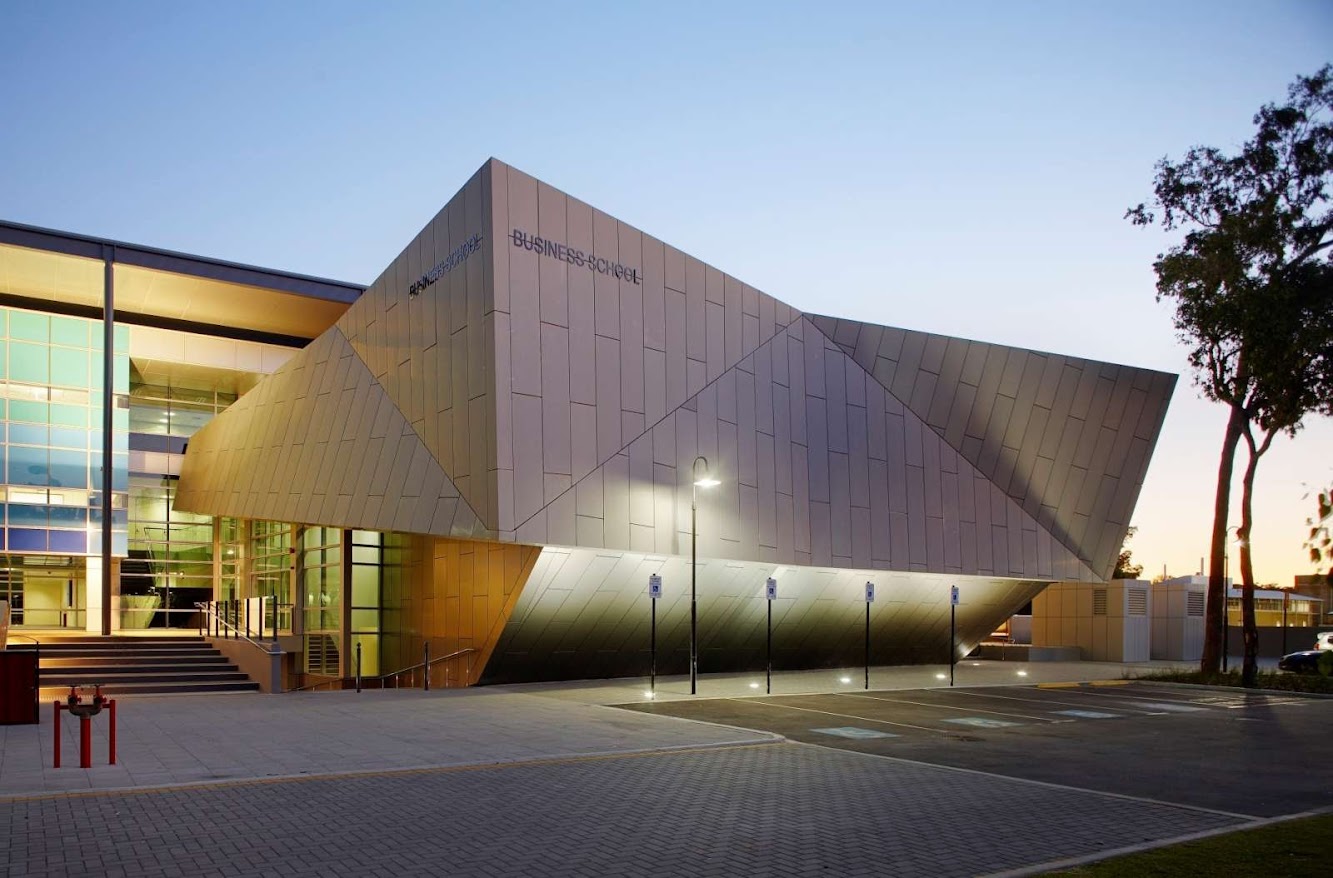 Uwa Business School by Woods Bagot
