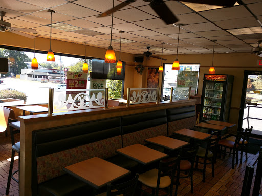Restaurant «SUBWAY®Restaurants», reviews and photos, 1962 W Tennessee St, Tallahassee, FL 32304, USA