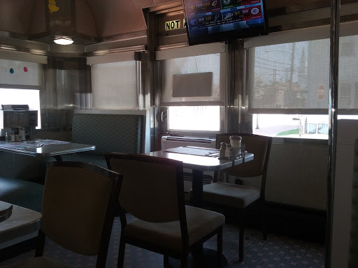 American Restaurant «Salem Oak Diner», reviews and photos, 113 W Broadway, Salem, NJ 08079, USA