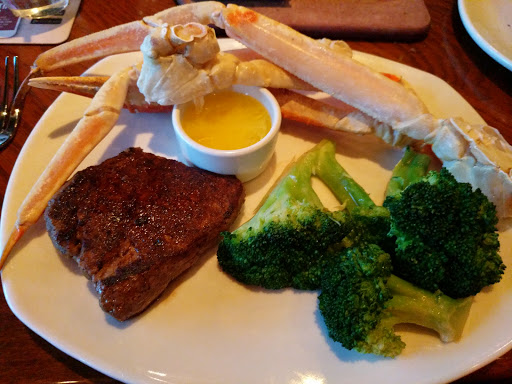 Steak House «Outback Steakhouse», reviews and photos, 6520 Signature Dr, Louisville, KY 40213, USA