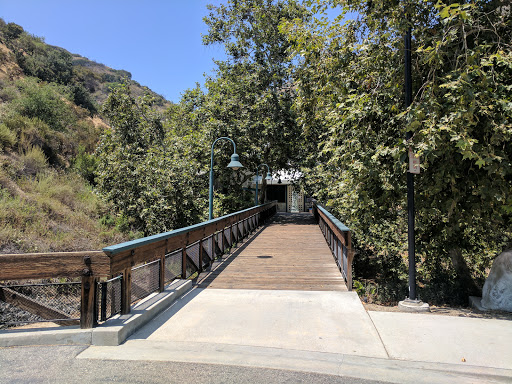 Tourist Attraction «Stough Canyon Nature Center», reviews and photos, 2300 E Walnut Ave, Burbank, CA 91504, USA