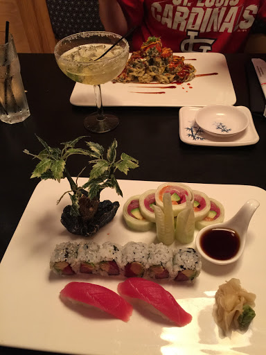 Japanese Restaurant «Crazy Sake Japanese Steak House & Sushi Bar», reviews and photos, 5720 E Virginia St, Evansville, IN 47715, USA