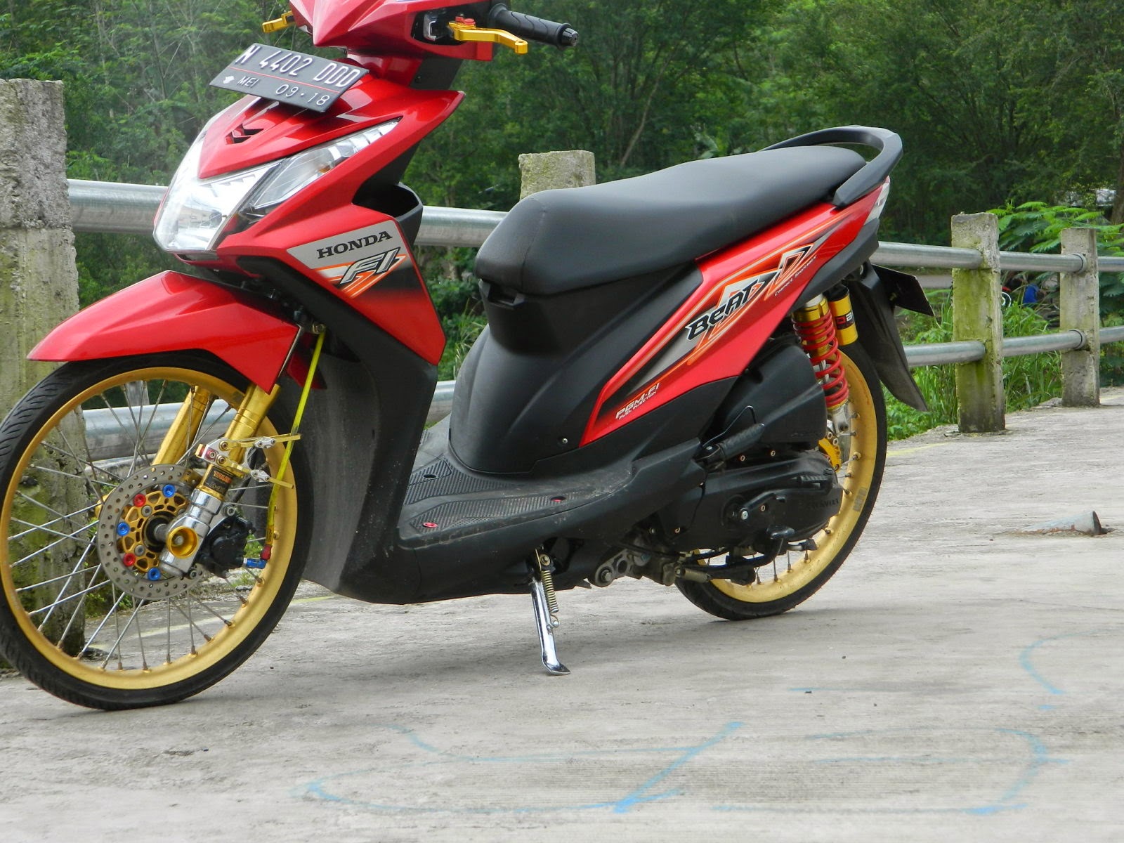 Kumpulan Foto Modifikasi Honda Beat Velg 17 Terbaru