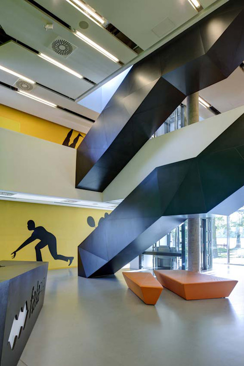 Fala Park sport center by PL. architekci