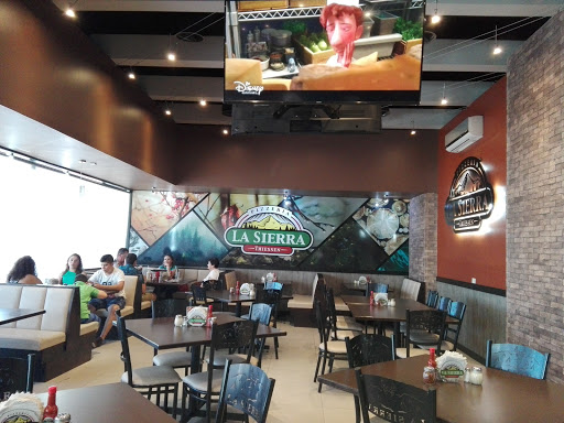 Pizzeria La Sierra Camargo, Avenida Licenciado Benito Juárez 1406, Lagunita, Cd Camargo, Chih., México, Restaurante de comida para llevar | CHIH
