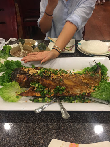 Vietnamese Restaurant «Đồng Quê Restaurant», reviews and photos, 3555 W Walnut St, Garland, TX 75042, USA