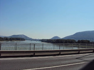 über die Donau