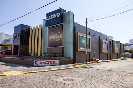 Casino Riviera Manzanillo, Miguel de la Madrid 1058, Playa Azul Salagua, 28218 Manzanillo, Col., México, Casino | COL