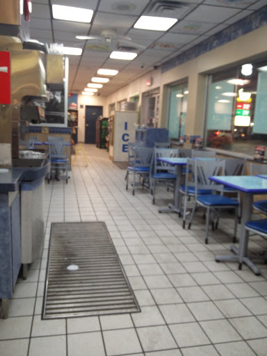 Fast Food Restaurant «White Castle», reviews and photos, 2206 Old Fort Pkwy, Murfreesboro, TN 37129, USA