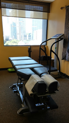 Chiropractor «Oasis Chiropractic Center», reviews and photos