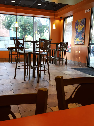 Mexican Restaurant «Taco Bell», reviews and photos, 425 G St, Davis, CA 95616, USA
