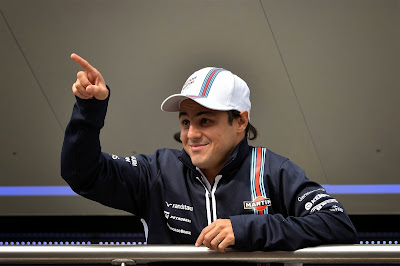 Фелипе Масса указывает пальцем на Гран-при Бельгии 2014