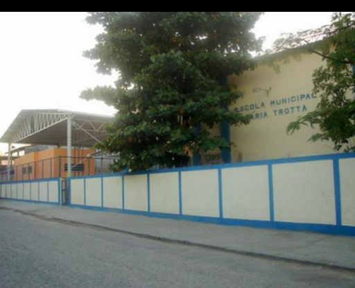Escola Municipal Rosaria Trotta, Praça Dom Afonso Henriques, S/N - Campo Grande, Rio de Janeiro - RJ, 23013-720, Brasil, Escola_Secundaria, estado Rio de Janeiro