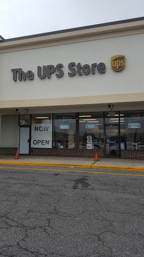 Shipping and Mailing Service «The UPS Store», reviews and photos, 405 Tarrytown Rd, White Plains, NY 10607, USA