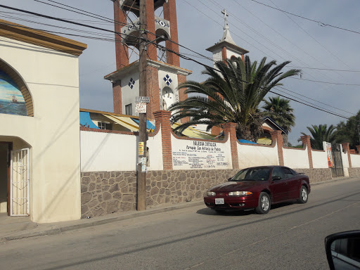 Iglesia San Antonio de Padua, Club de Leones 307, La Gloria, 22709 Tijuana, B.C., México, Iglesia católica | BC