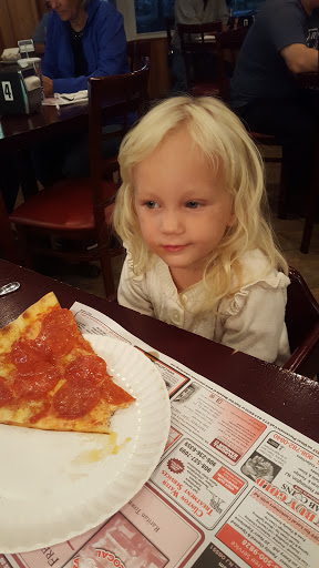 Pizza Restaurant «Delizia Pizza», reviews and photos, 146 NJ-31, Flemington, NJ 08822, USA