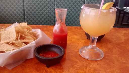Mexican Restaurant «Mr Tequila», reviews and photos, 844 N Galena Ave, Dixon, IL 61021, USA