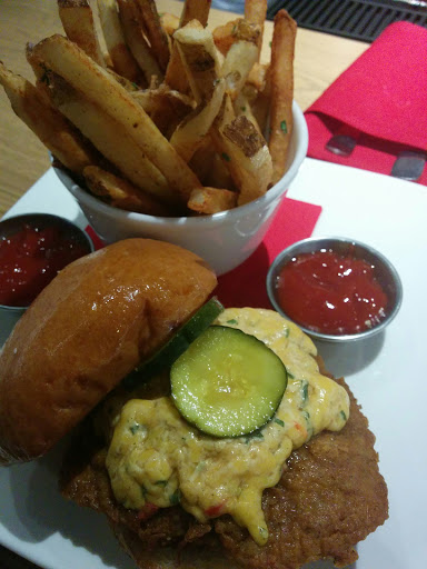 Hamburger Restaurant «FLIP burger boutique», reviews and photos, 4111 Charlotte Ave, Nashville, TN 37209, USA