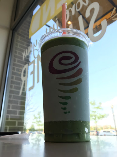 Juice Shop «Jamba Juice Streets of Woodfield», reviews and photos, 601 N Martingale Rd #310, Schaumburg, IL 60173, USA