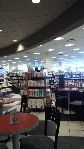 Book Store «Barnes & Noble», reviews and photos, 1245 NY-300, Newburgh, NY 12550, USA