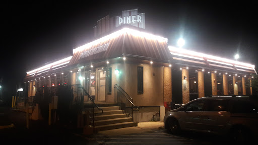 Restaurant «Parthenon Diner Restaurant», reviews and photos, 374 E Main St, Branford, CT 06405, USA