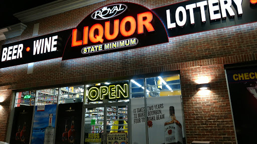 Liquor Store «Royal Liquor», reviews and photos, 808 Center Rd #3, Flint, MI 48506, USA