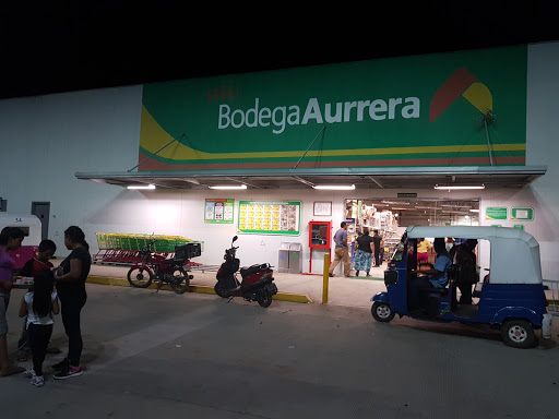 Bodega Aurrera Zimatlan, 71200, Rafael Carreño 11, San Antonio, Zimatlán de Álvarez, Oax., México, Bodega | OAX